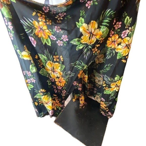 LuLaRoe Joy Vest Dark Hawaiian Floral Duster Women's Size Medium - Picture 7 of 8